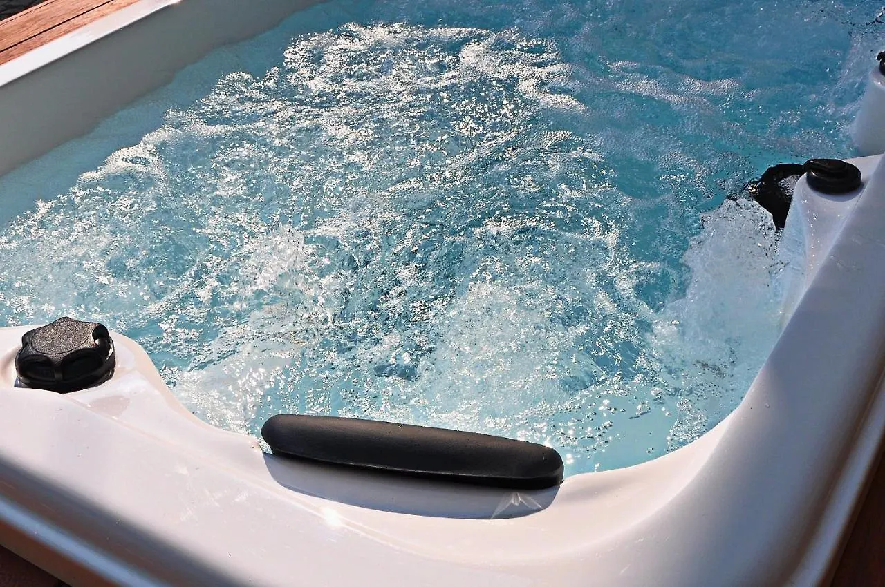 ברג'ג'י Una Spettacolare Vista Mare - Casa Con Jacuzzi